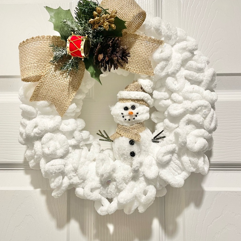 Festive Glittering Snowman Holiday Wreath with Burlap Bow